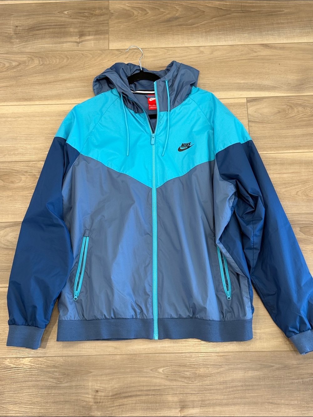 Nike Men’s Colorblock Hooded Windbreaker — Teal, Gray & Navy